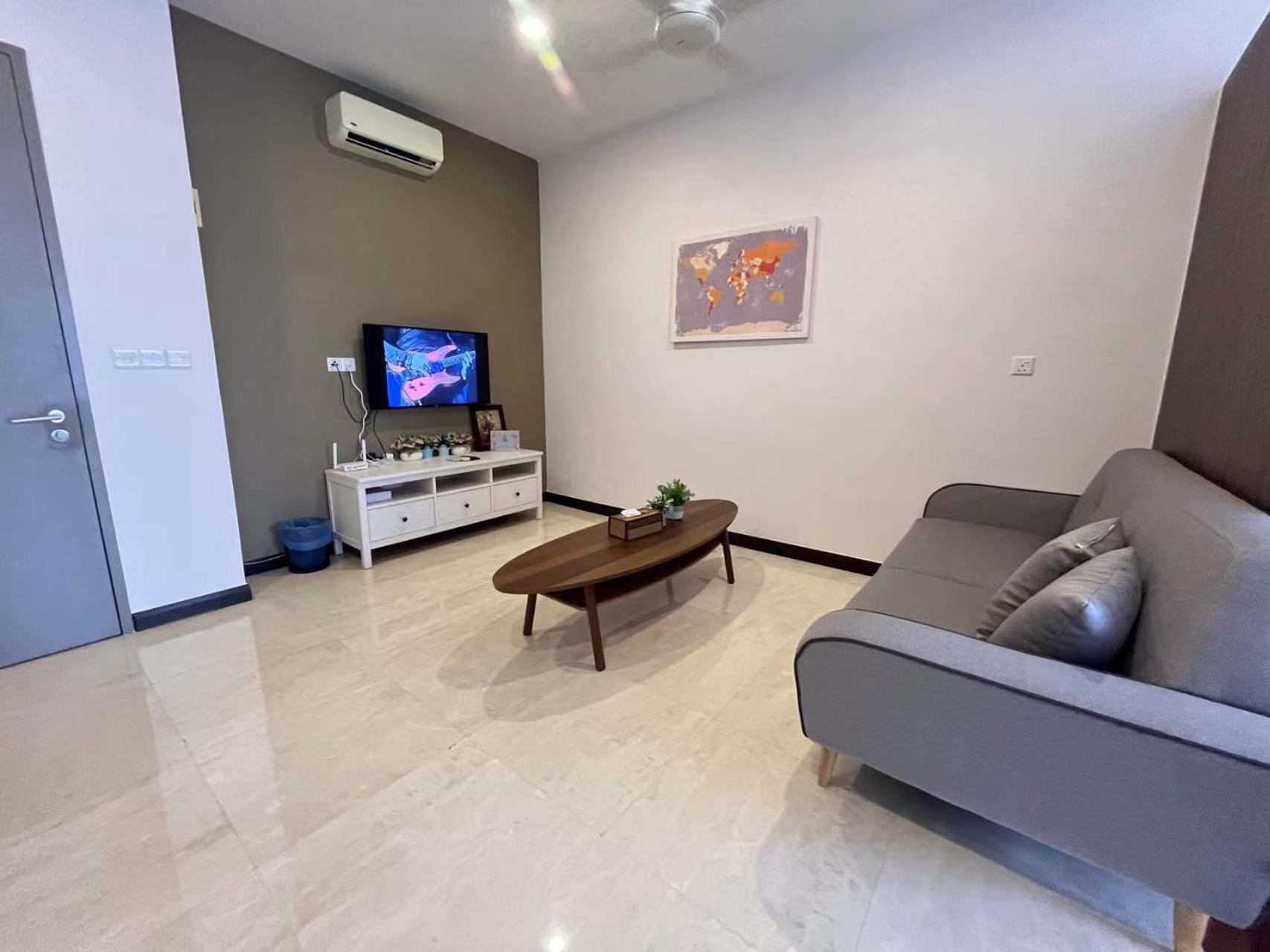 Silverscape Seaview Residences Melaka Экстерьер фото